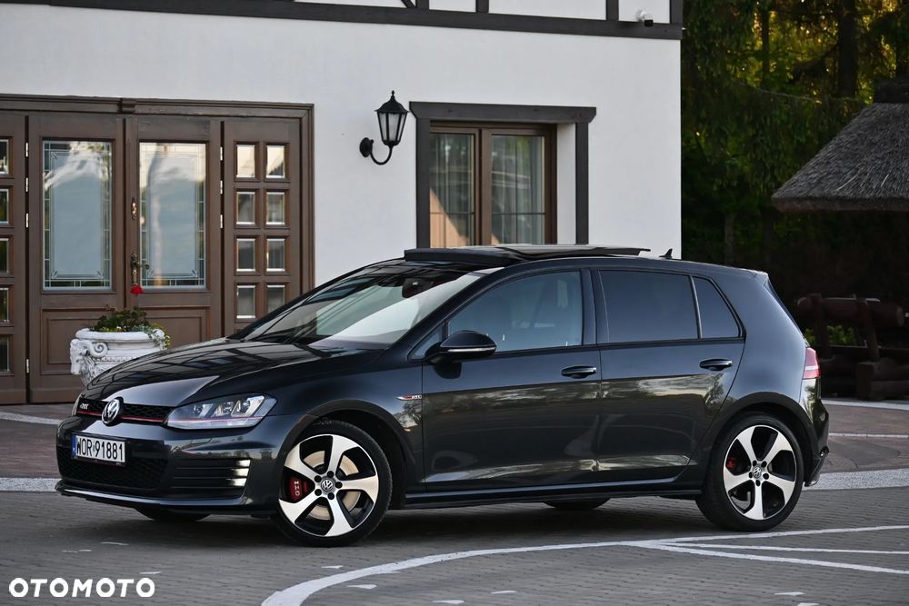 Volkswagen Golf 2.0 TSI BMT GTI Performance DSG - 4