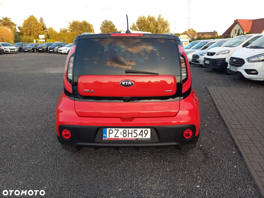 Kia Soul 1.6 CRDI Dream Team Edition - 6