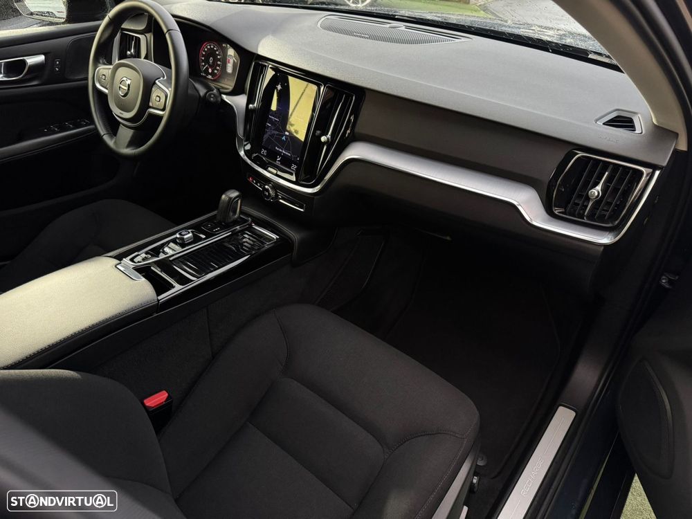 Volvo V60 2.0 T6 AWD TE R-Design Expression - 21