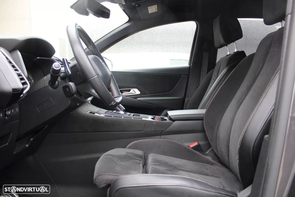 DS DS7 Crossback E-Tense Performance Line EAT8 - 18