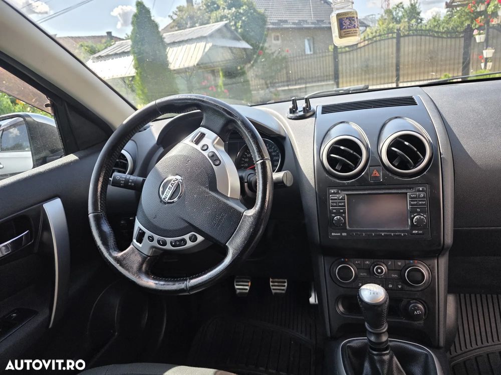 Nissan Qashqai - 10