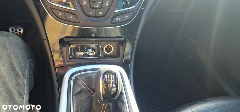 Opel Insignia 2.0 CDTI Cosmo 4x4 S&S - 21