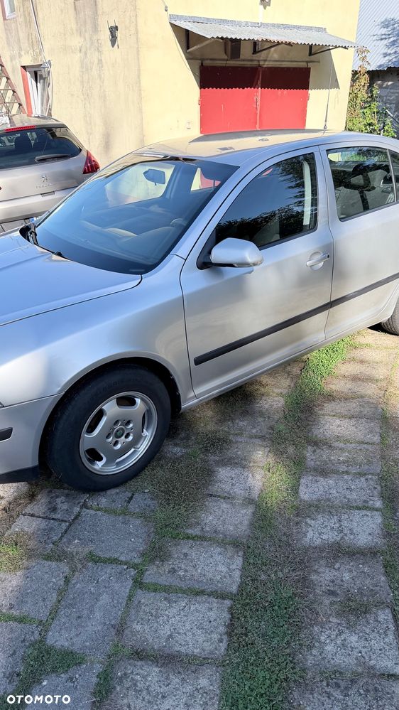 Skoda Octavia - 8
