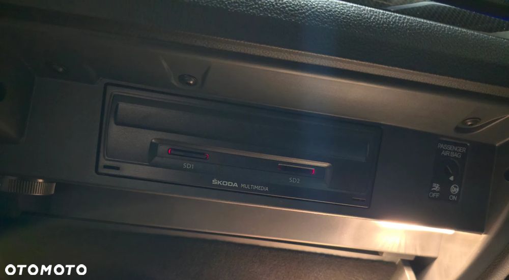 Skoda Superb 2.0 TDI 4x4 Sportline DSG - 27