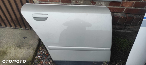 audi A4 B6 drzwi