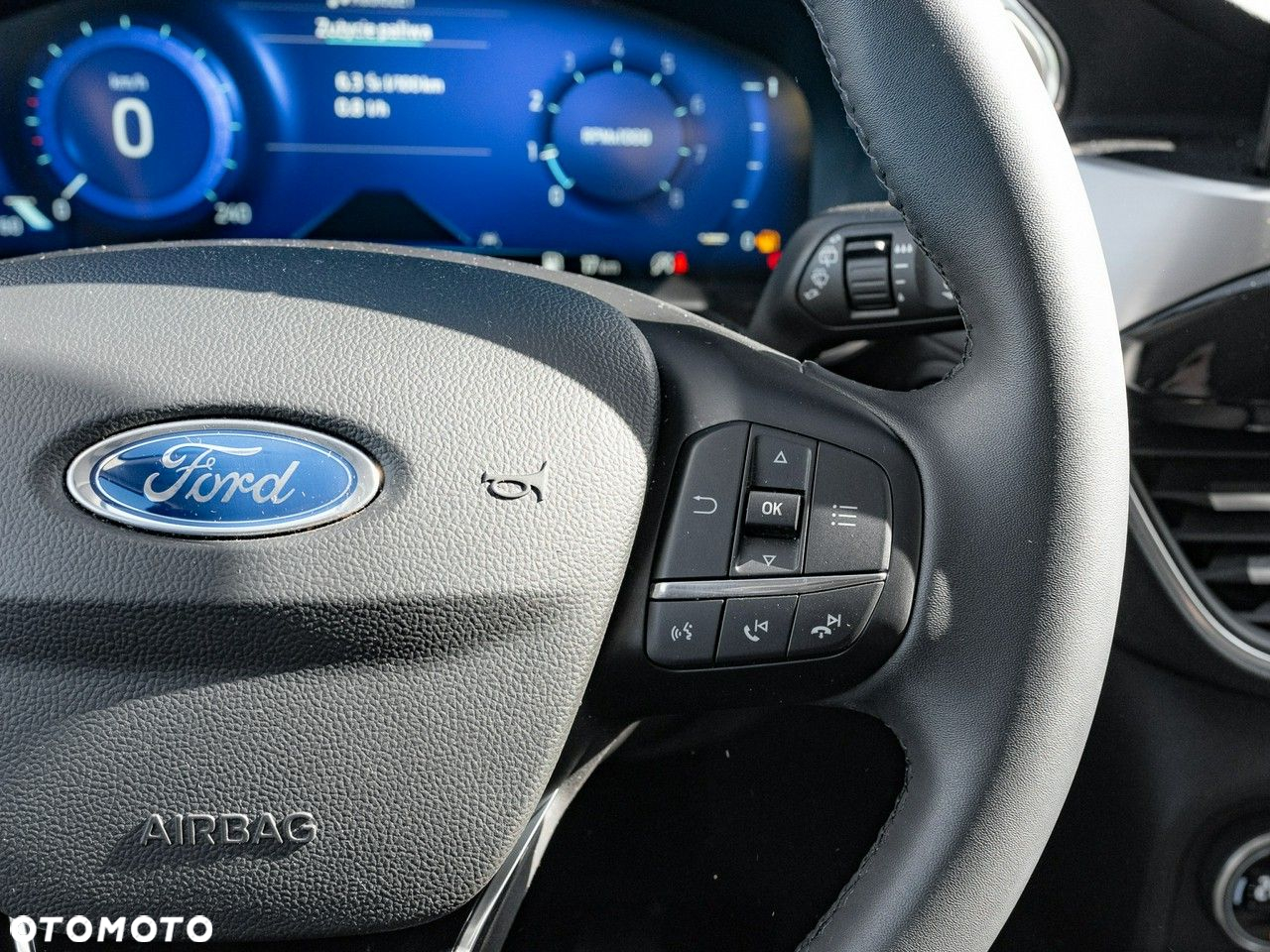 Ford Kuga 1.5 EcoBoost FWD Titanium - 18