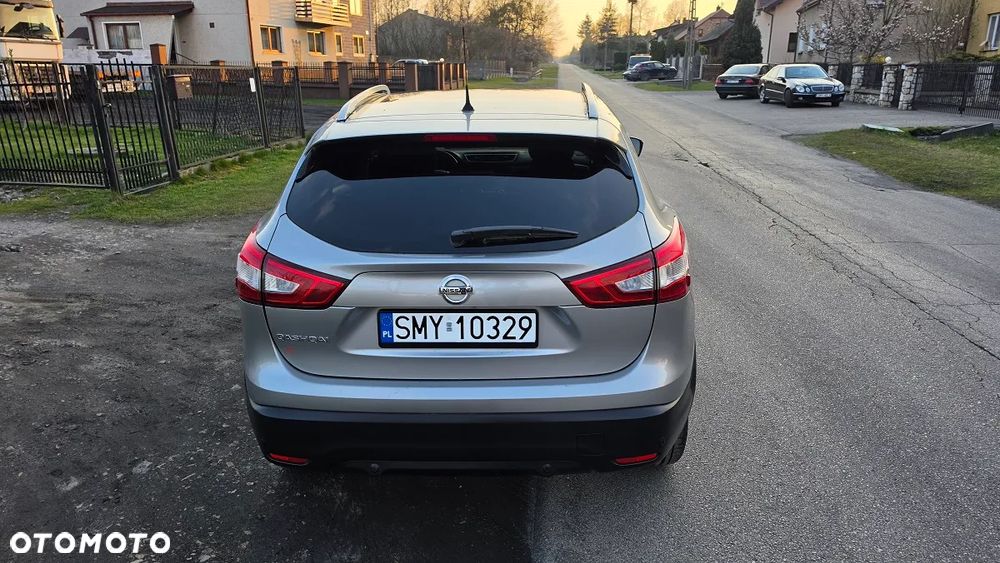 Nissan Qashqai 1.2 DIG-T Xtronic 360 - 5