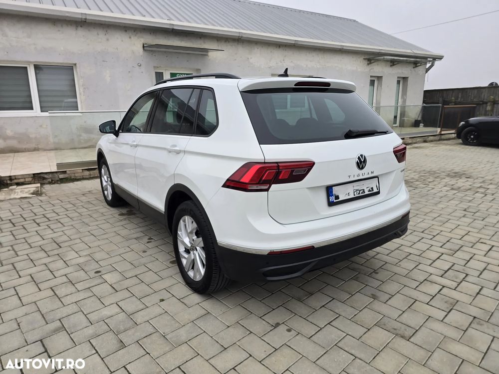 Volkswagen Tiguan 2.0 TDI SCR DSG 4Motion Elegance - 4