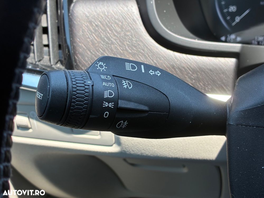 Volvo V90 D5 AWD Inscription - 26