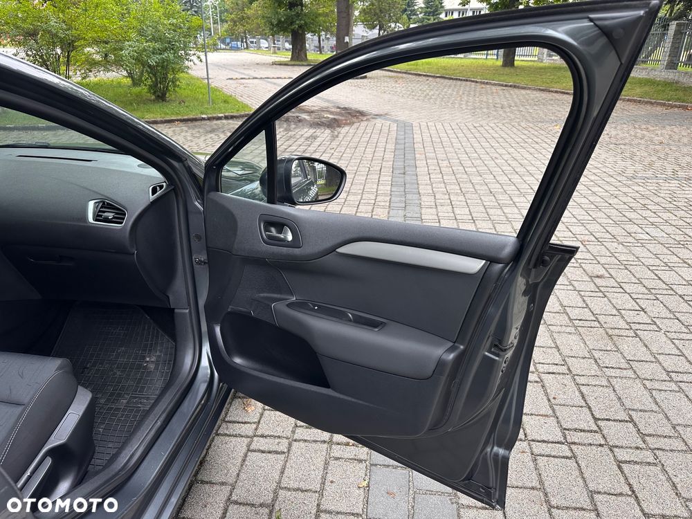 Citroën C4 e-HDi 110 Business Class - 25