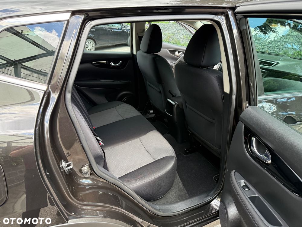 Nissan Qashqai 1.2 DIG-T Acenta EU6 - 22