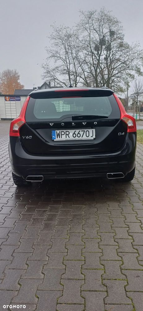 Volvo V60 D4 Summum - 22