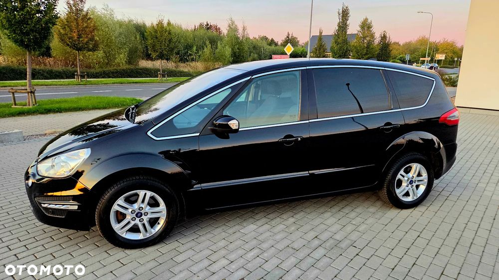 Ford S-Max 2.0 TDCi DPF Titanium - 4