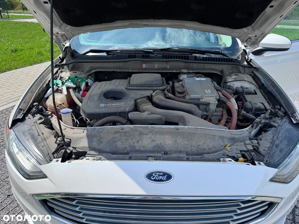 Ford Fusion - 5