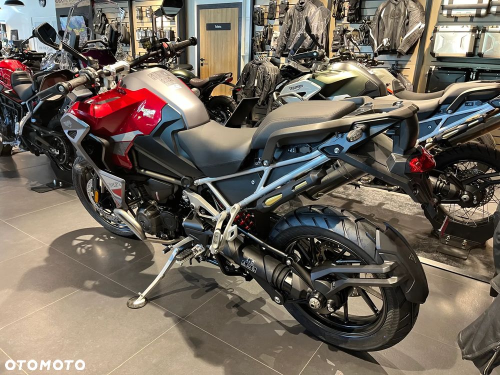 Triumph Tiger - 9