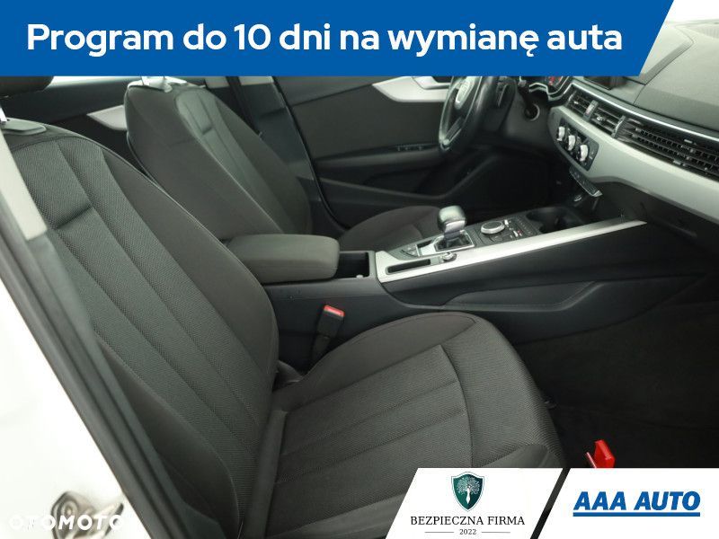 Audi A4 Avant - 9