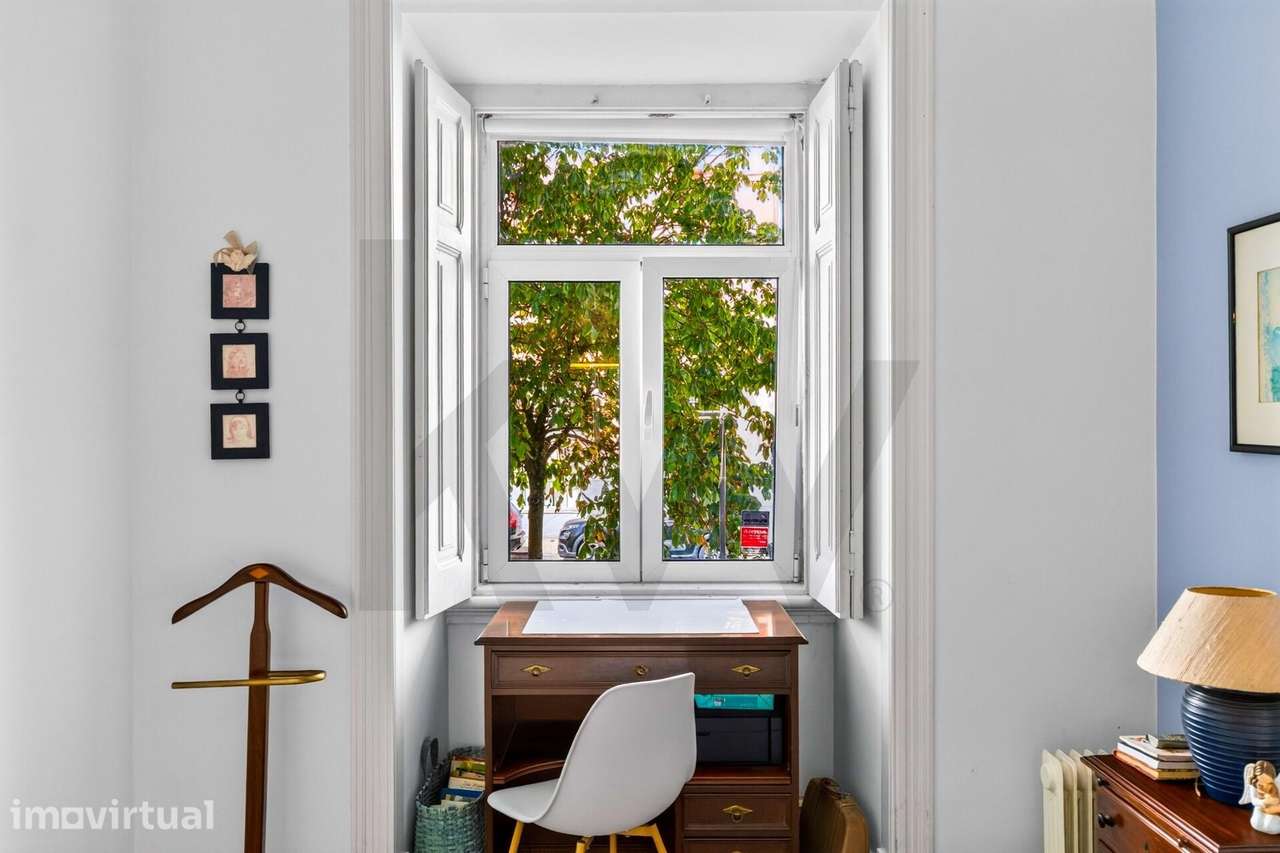 Charmoso Apartamento T2+1 com 2 pátios no Bairro Azul - Grande imagem: 4/34