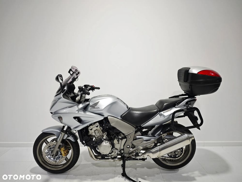 Honda CBF - 4