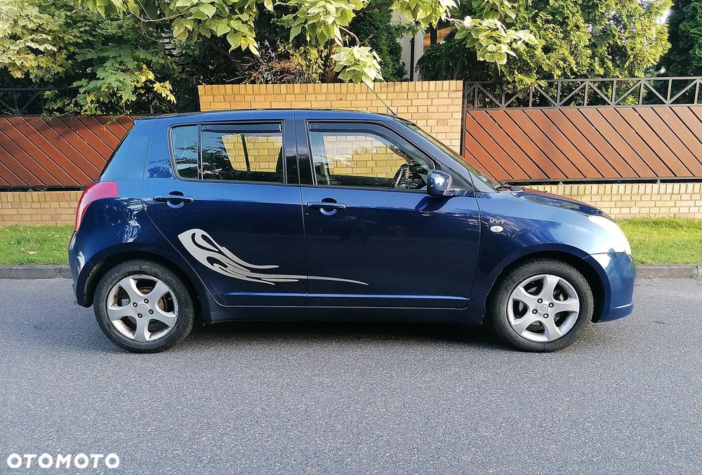 Suzuki Swift - 6
