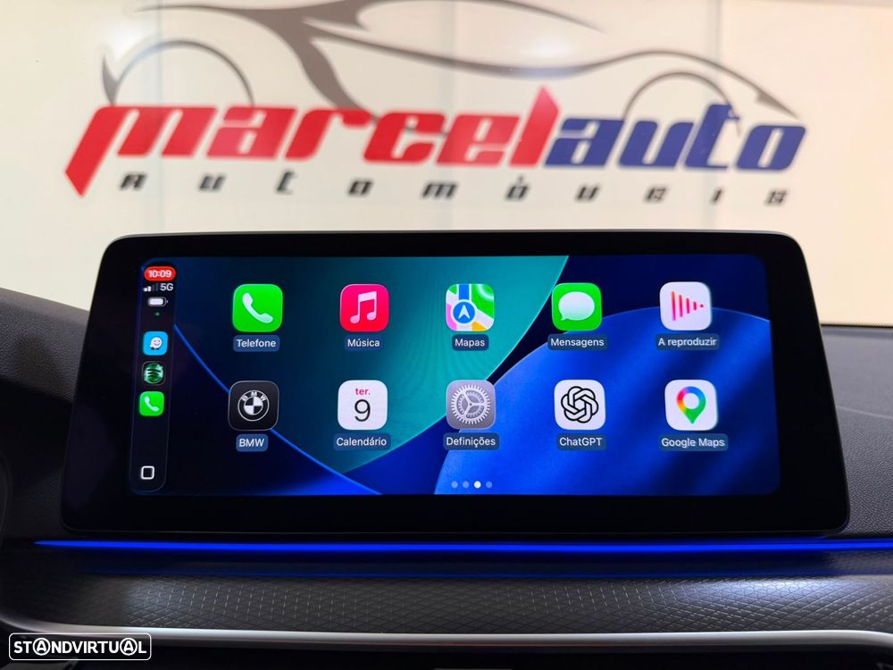 BMW 520 d Pack Desportivo M Auto - 33