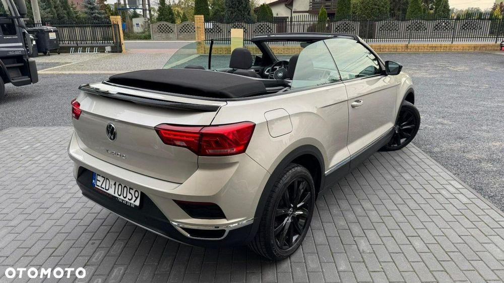 Volkswagen T-Roc - 8