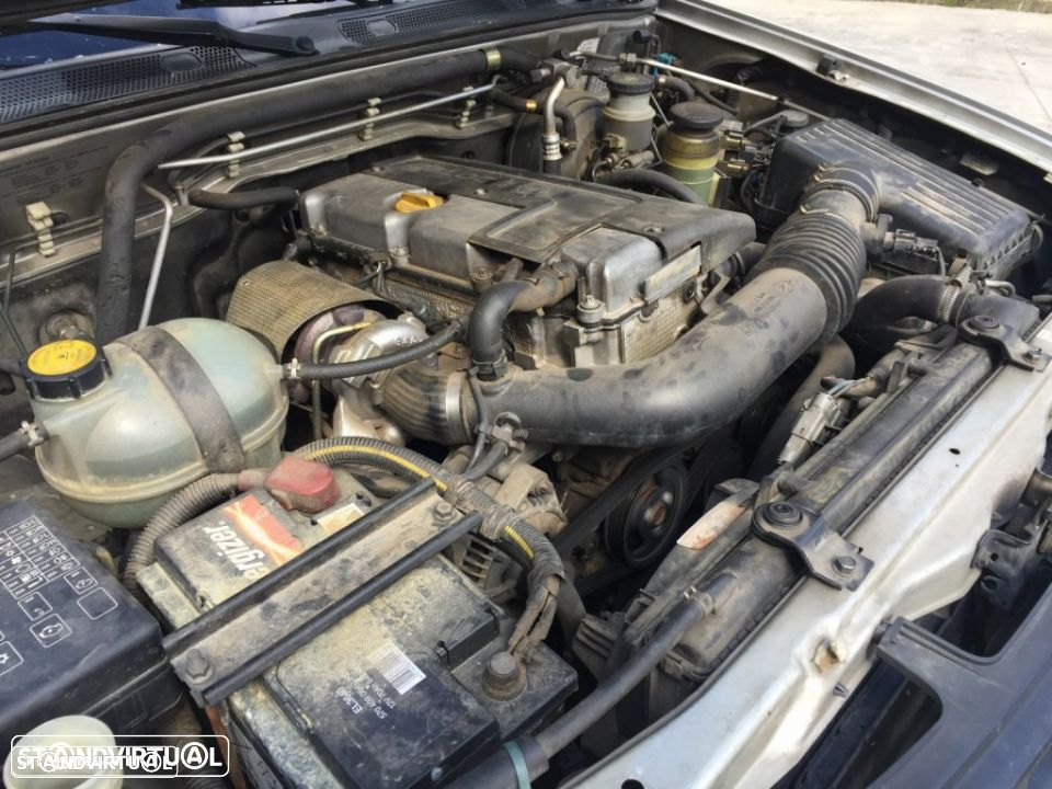 Opel Frontera 2.2 dti sport de 2000 para peças - 5