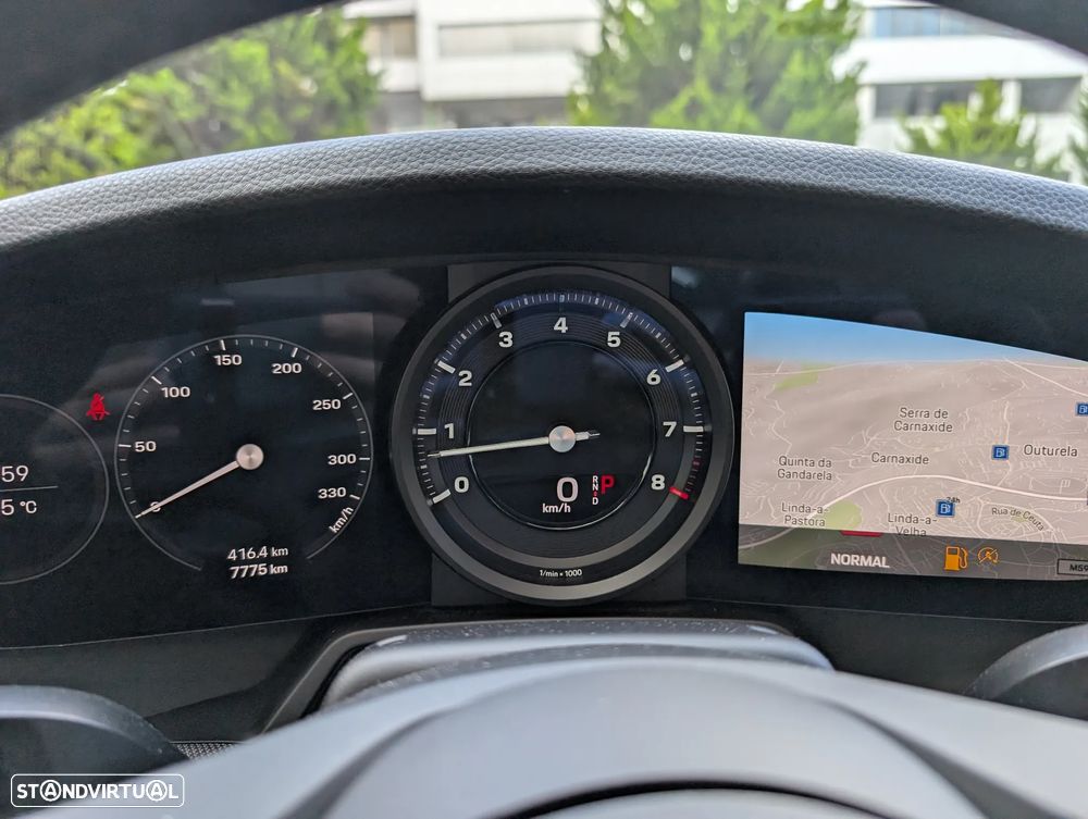 Porsche 911 (992) Carrera PDK - 18