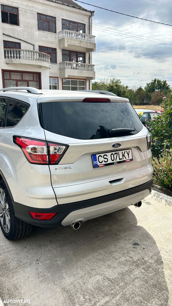 Ford Kuga - 5