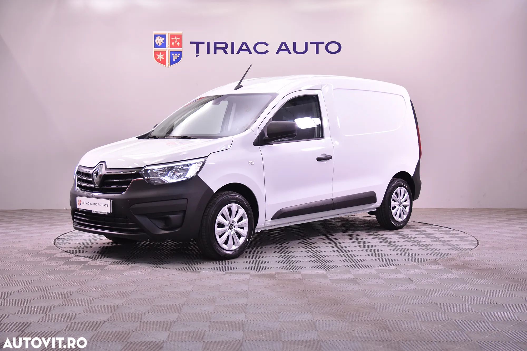 Renault Express - 1