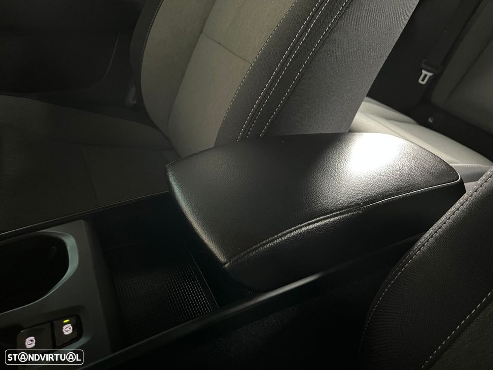 volvo xc-40 ver-t4-recharge-dkg-inscription - 29