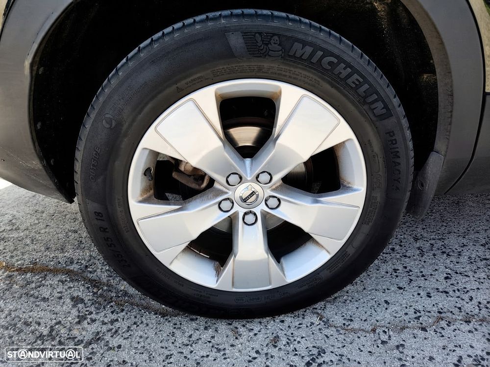 Volvo XC 40 2.0 D3 Momentum Plus Geartronic - 8