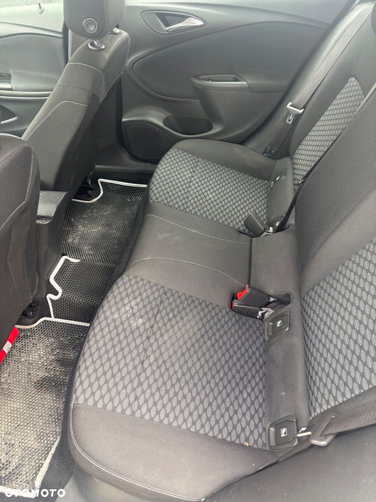 Opel Astra 1.6 CDTI Dynamic - 4