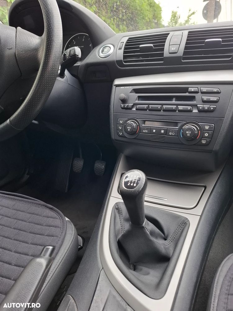 BMW Seria 1 - 15