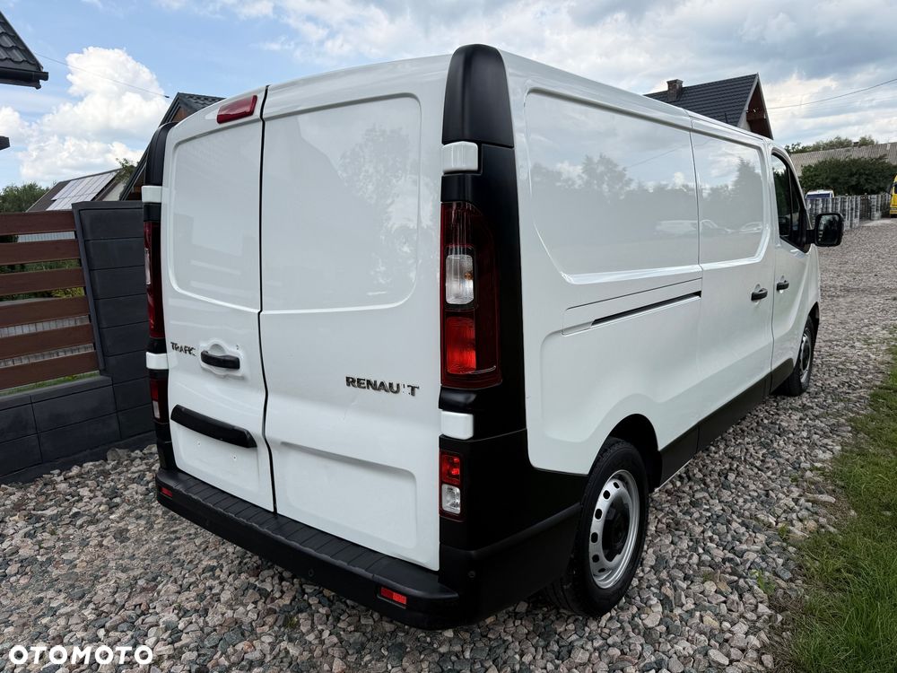 Renault Trafic - 15
