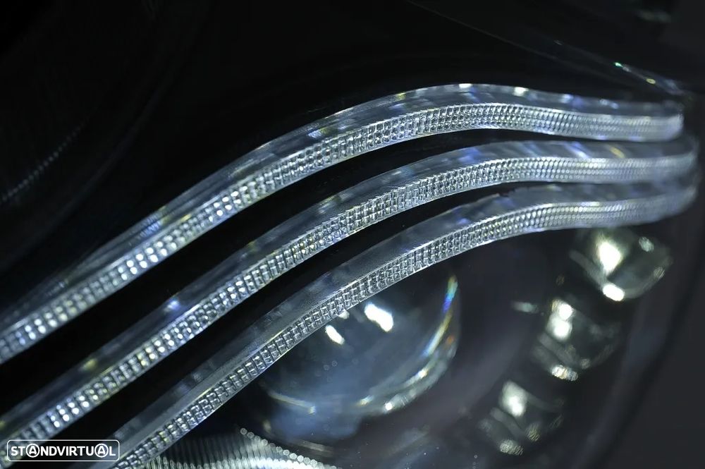 Faróis Mercedes Classe V W447 (2016 a 2020) - 5