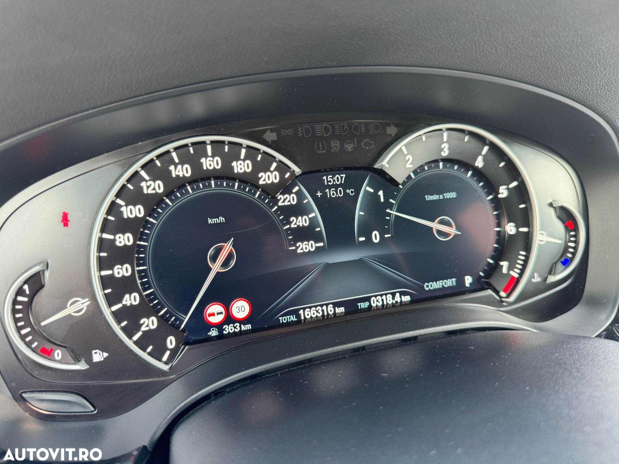 BMW Seria 6 630i - 7