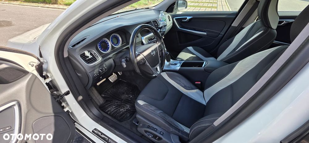 Volvo S60 - 18