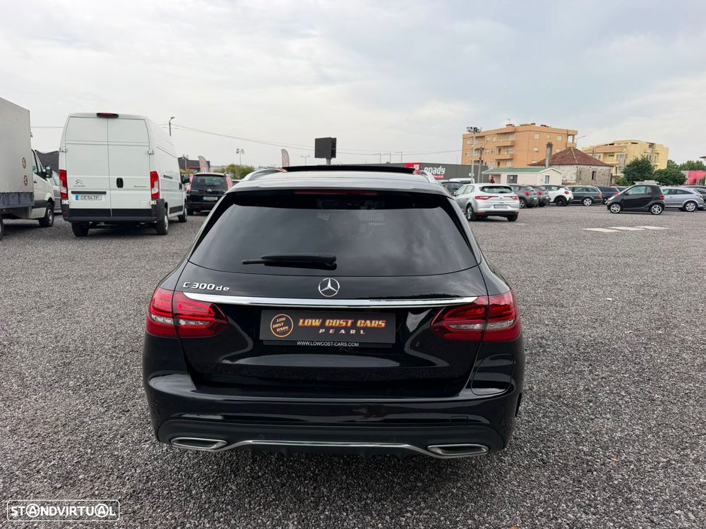 Mercedes-Benz C 300 - 11