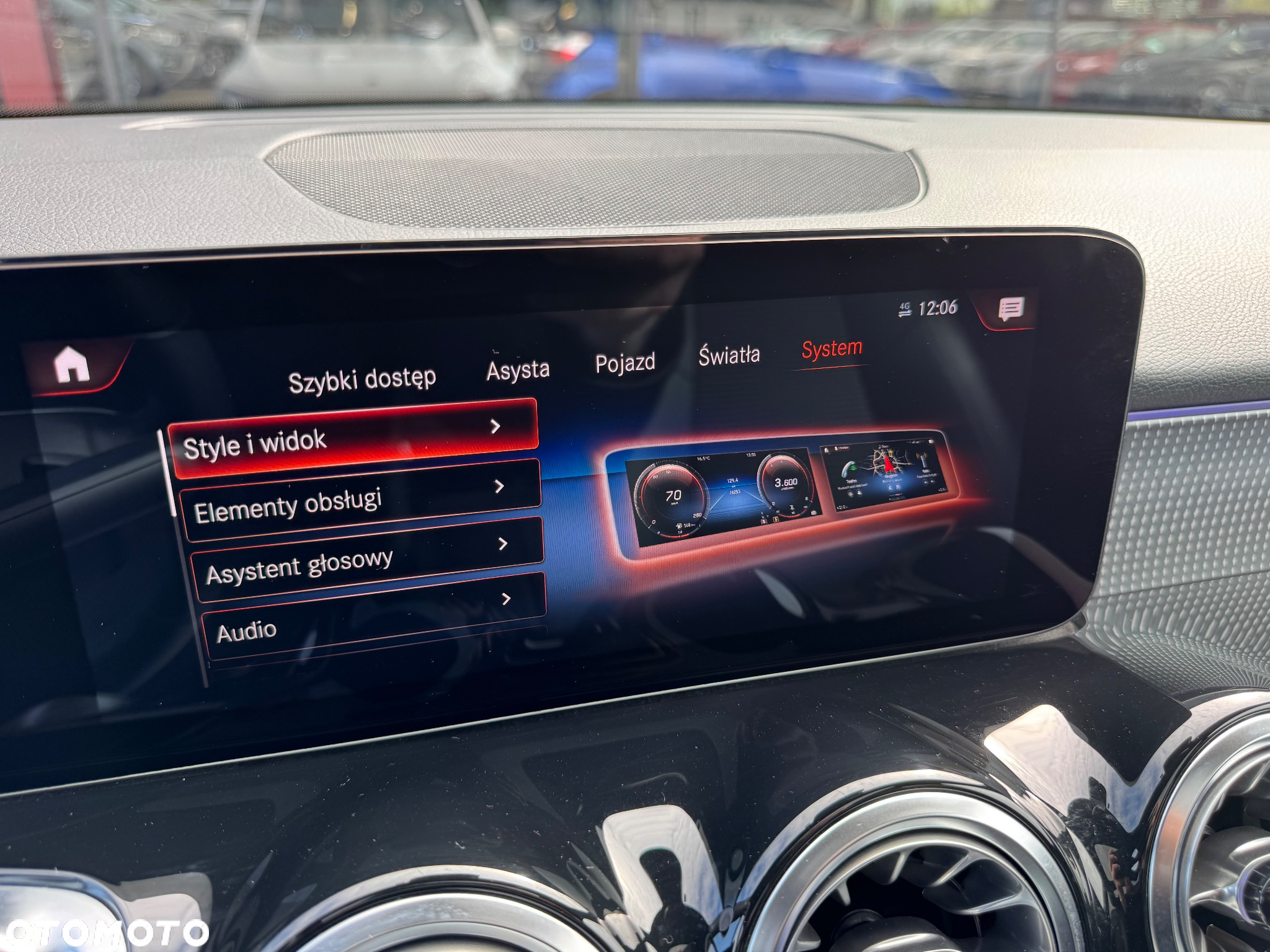 Mercedes-Benz GLB 200 d 4Matic 8G-DCT Special Edition - 26