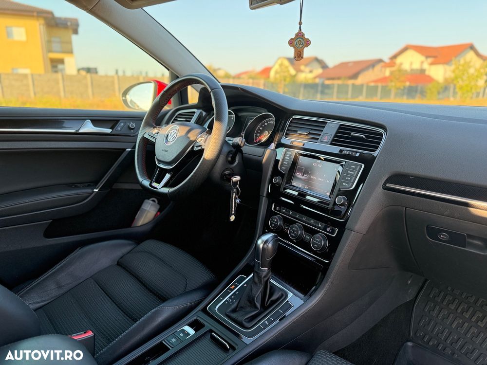 Volkswagen Golf 1.4 TSI BlueMotion Technology DSG Edition - 8