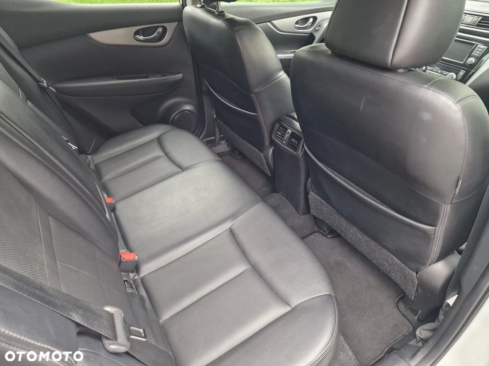 Nissan Qashqai - 11