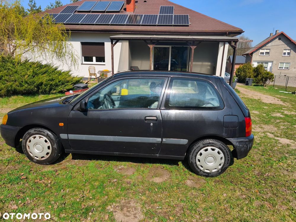 Toyota Starlet 1.4 - 3