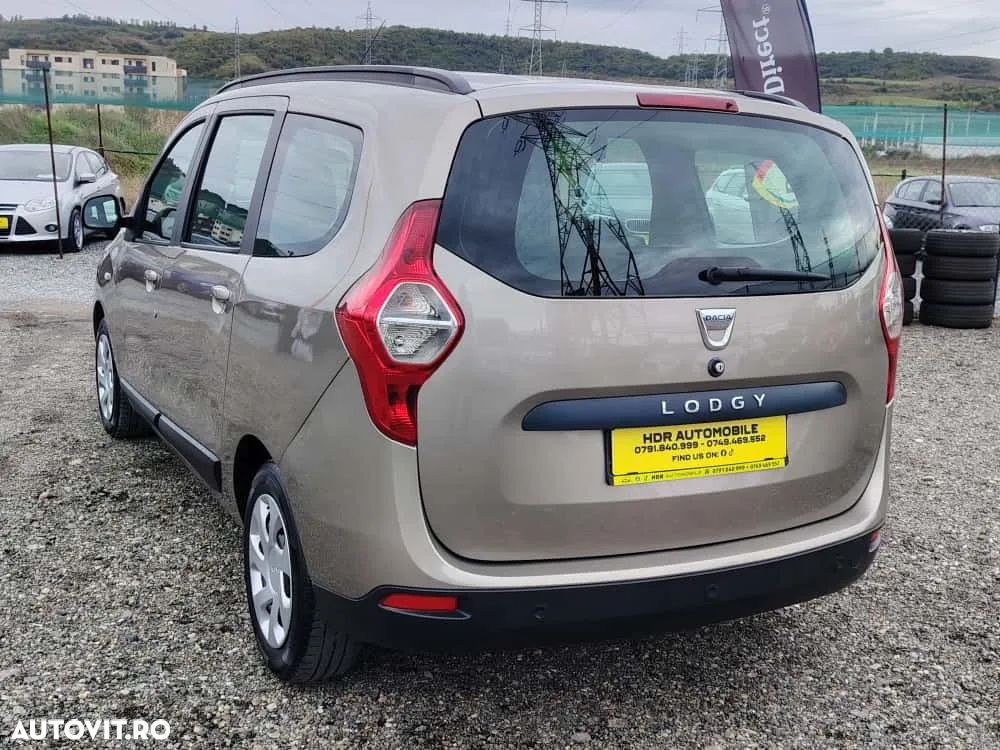 Dacia Lodgy 1.6 MPI 85 Ambiance - 12