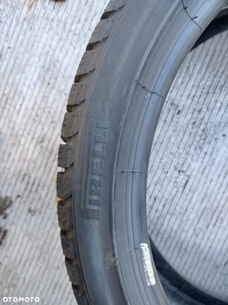 225/40R19 93H Pirelli Sottzero 3 2x99% bieżnika - 10