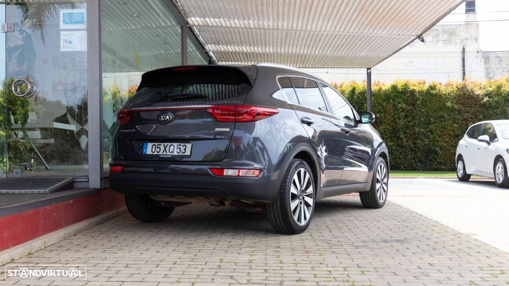 Kia Sportage 1.7 CRDI ISG Nav Line - 4