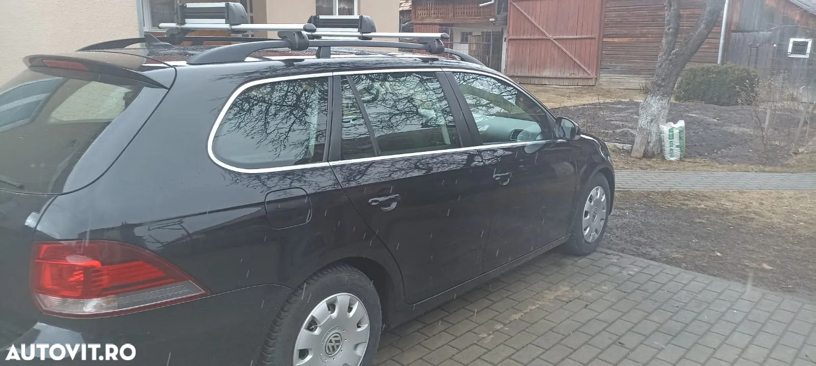 Volkswagen Golf - 10