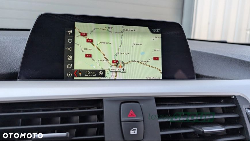 BMW Seria 3 318i - 26