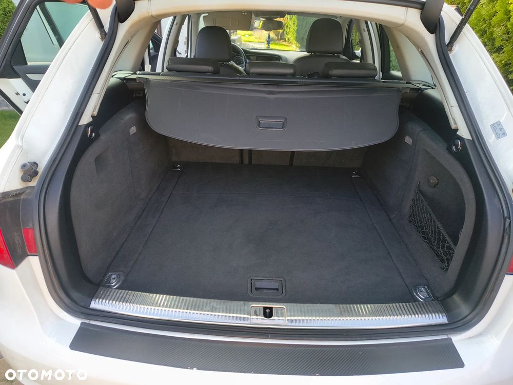 Audi A4 Avant 2.0 TDI DPF Ambition - 19