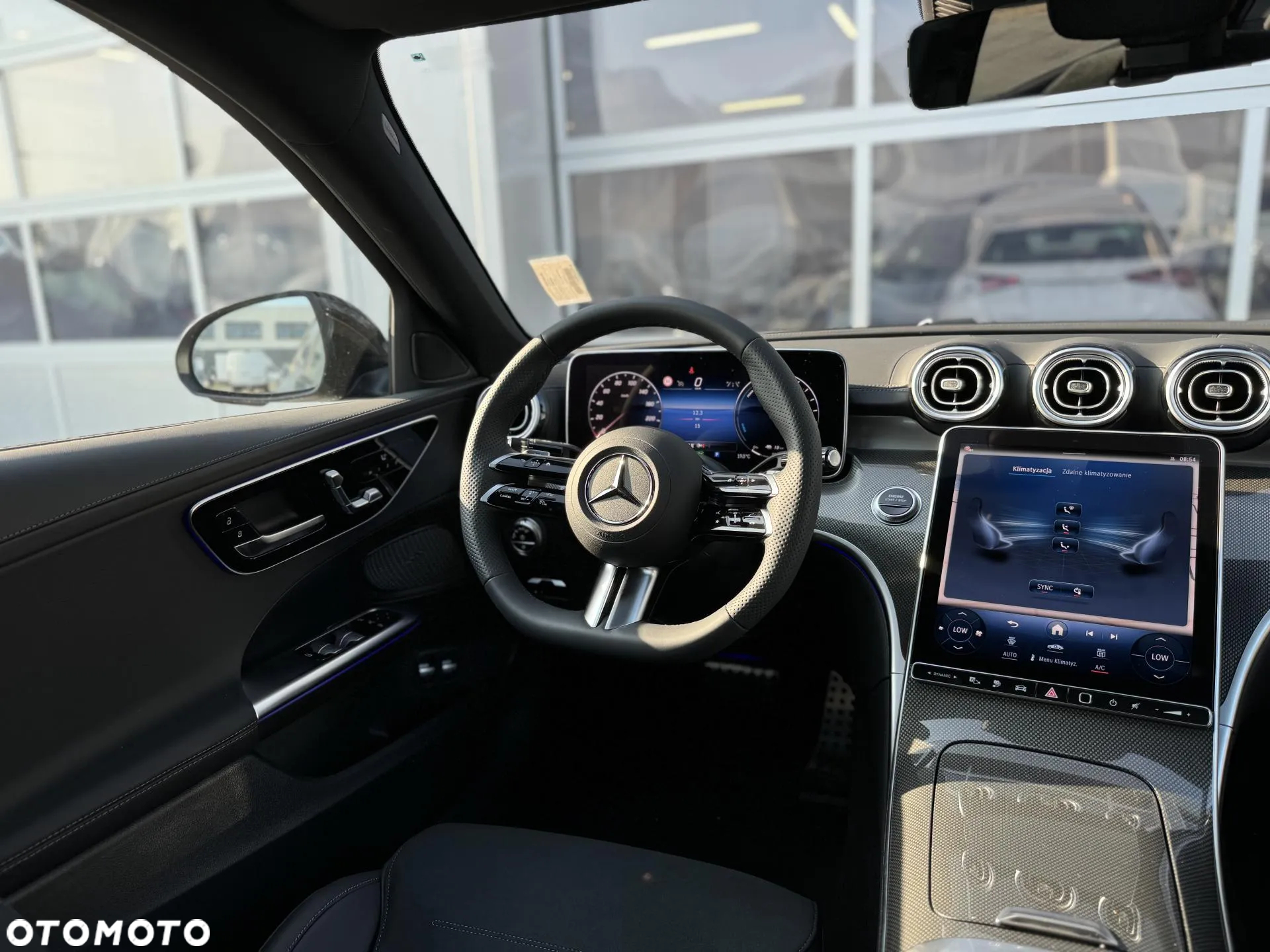 Mercedes-Benz Klasa C 300 e AMG - 14