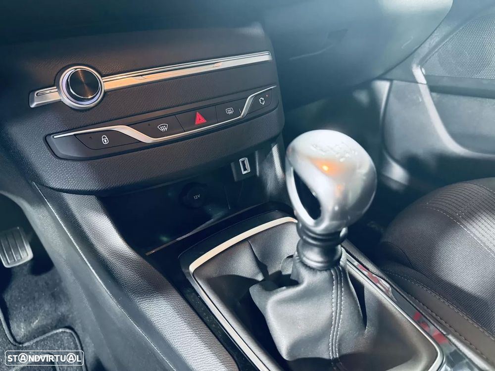 Peugeot 308 1.5 BlueHDi Active Pack - 30